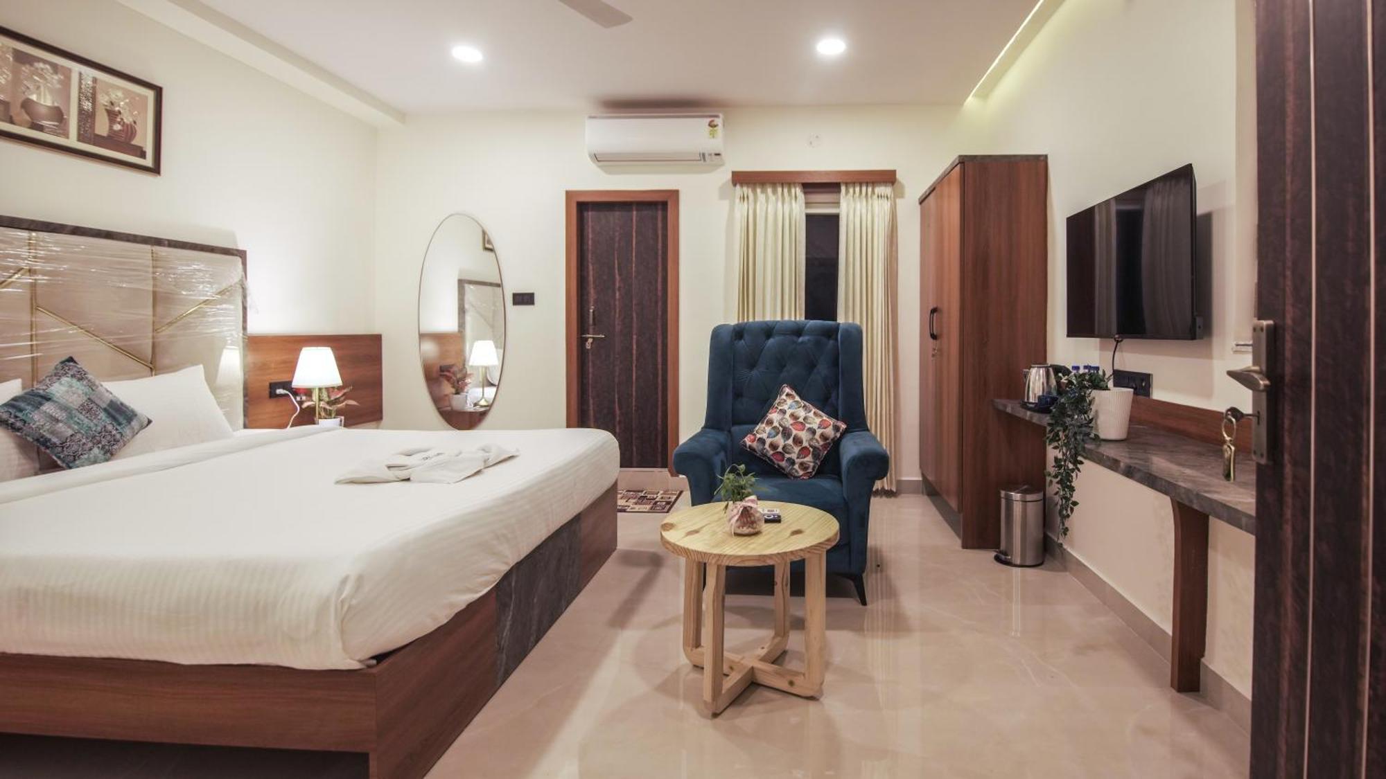Radhe Suites حيدر أباد المظهر الخارجي الصورة