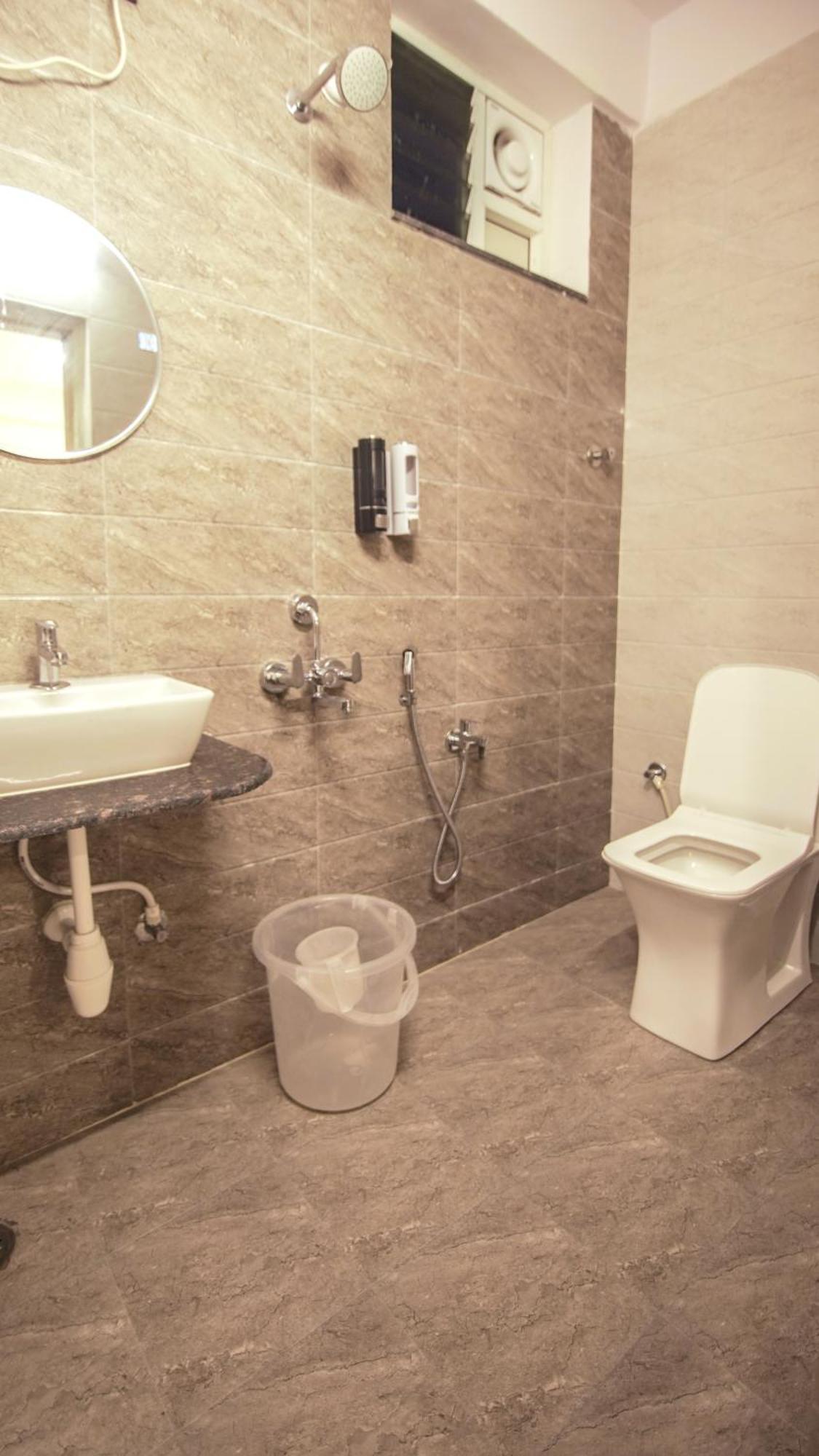 Radhe Suites حيدر أباد المظهر الخارجي الصورة