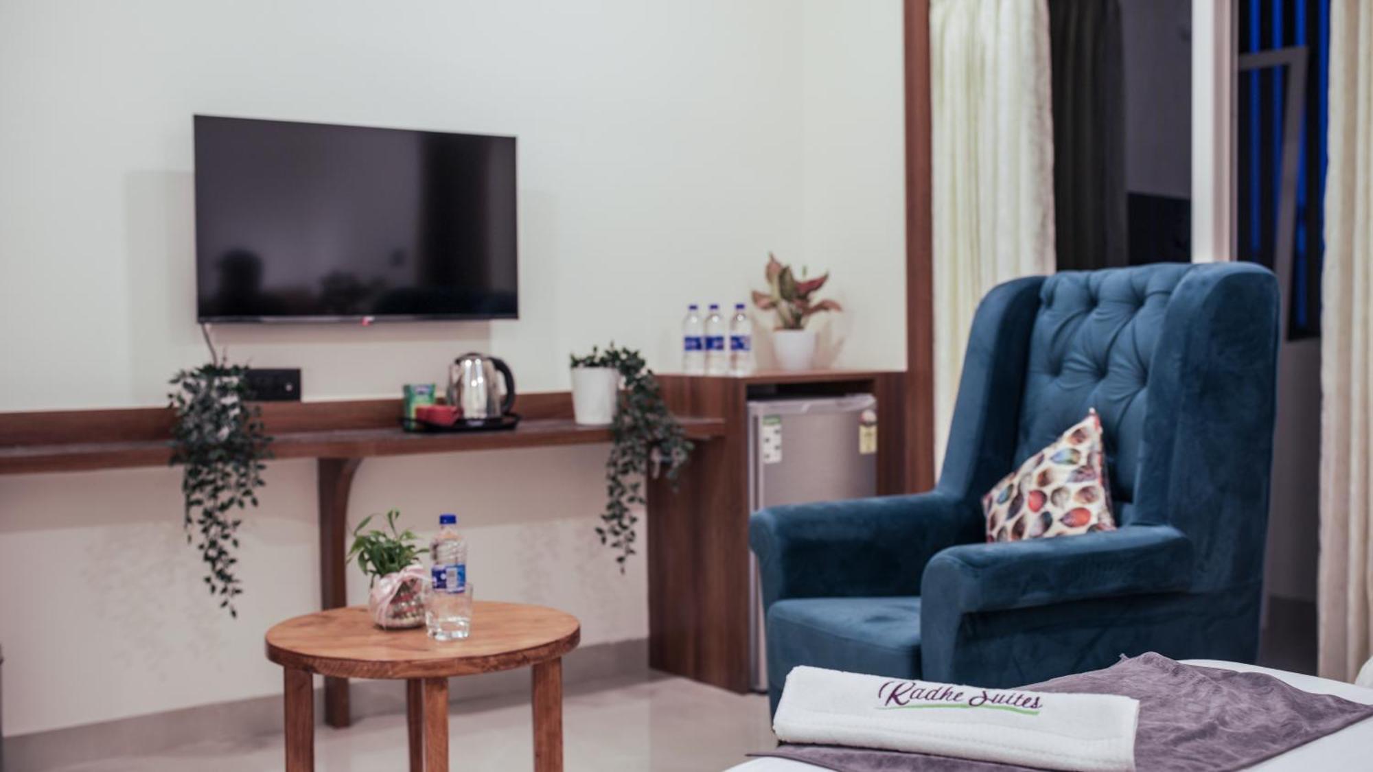 Radhe Suites حيدر أباد المظهر الخارجي الصورة
